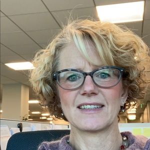 Meet your Posher, Jenny